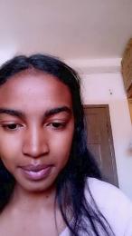 Rihane webcam model stream image