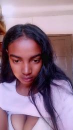 Rihane webcam model stream image