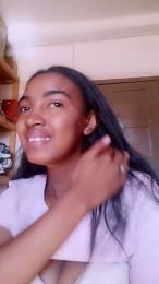 Rihane webcam model stream image