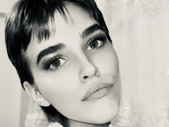 UdelaHailey webcam model stream image