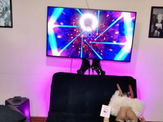 Carina Callejas webcam model stream image