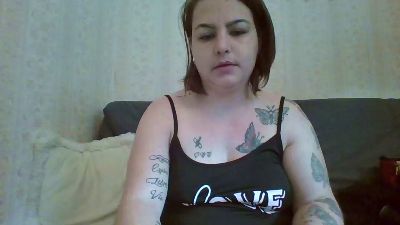 OphelieW webcam model stream image