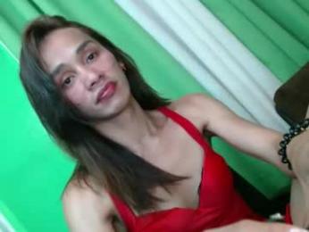 familystroke_twinny8 webcam model stream image