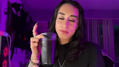 xoFrankie webcam model stream image