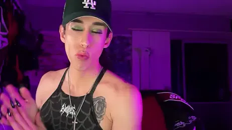 xoFrankie webcam model stream image