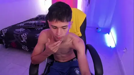 Aron_Boyy webcam model stream image