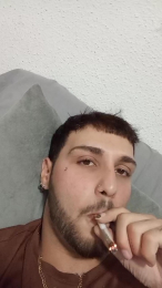 Purofuego22 webcam model stream image