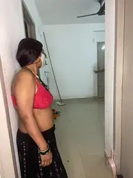 Savita_Desai_BDSM_couple webcam model stream image