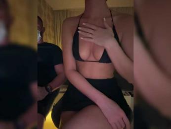 Two-loves1 webcam model stream image