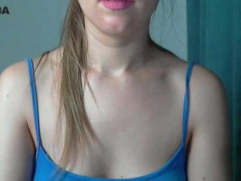 Lolakisss webcam model stream image