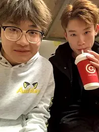 KK-cuteboy webcam stripchat model stream image