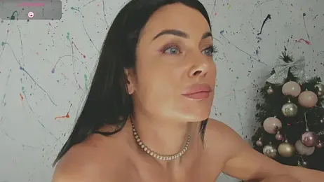 AuraGlow88 webcam model stream image