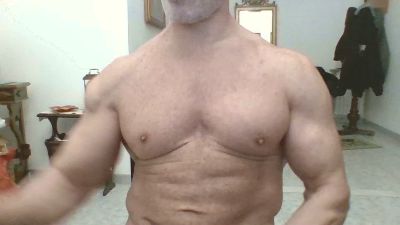 superbody70 webcam model stream image