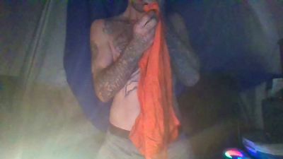 Prettyboytatted webcam model stream image