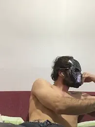 eyelessmage_ webcam model stream image