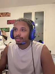 Kokinou webcam model stream image