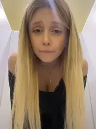 SiaLater webcam model stream image