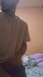 Pollon2jjj52 webcam cam4 model stream image