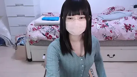 AMI___oO webcam stripchat model stream image