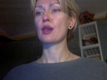 blue_Flame webcam model stream image