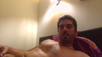 moumout1000 webcam model stream image