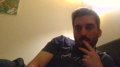 moumout1000 webcam model stream image