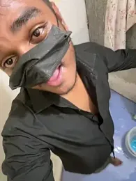 Raj_Delhi_ webcam model stream image