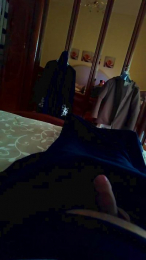 Milk1960 webcam model stream image