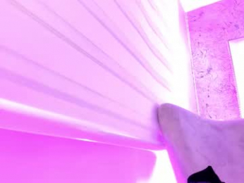 _valeria___ webcam model stream image