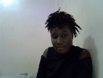 sweet-saffron webcam bongacams model stream image