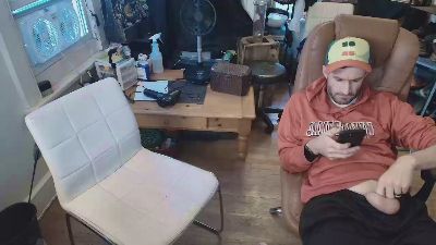 WeKnowOurWorth webcam model stream image