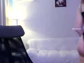 lindamlem webcam model stream image