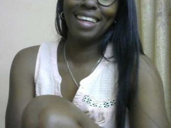 Katty-12 webcam model stream image