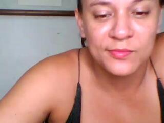 Canela Candy webcam model stream image