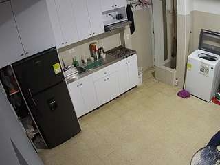 voyeurcam-jb-kitchen-1 webcam model stream image
