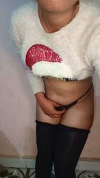 Elinah webcam model stream image