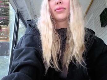 Megan-Ros webcam model stream image