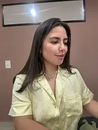 sukhakunis1 webcam model stream image