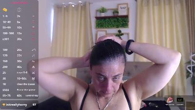 sasi_luna webcam cam4 model stream image