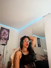 SamathaMay webcam model stream image