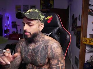 Logan Hugh webcam flirt4free model stream image