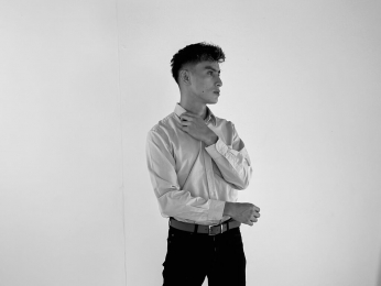 AlexanderHall webcam model stream image