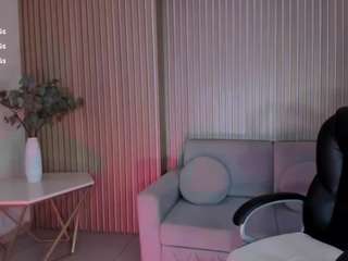 alessaromero webcam model stream image