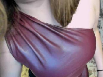 SaraKox webcam model stream image