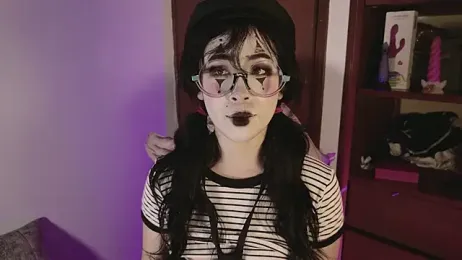 Vi_anayaa webcam model stream image