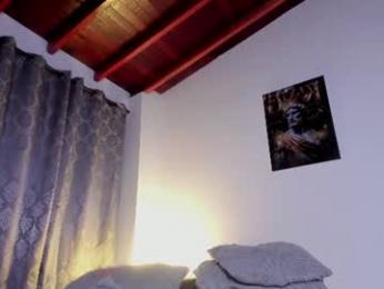 nina_fuentes webcam model stream image