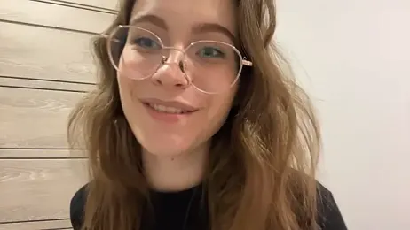 Kira_Sanders webcam model stream image