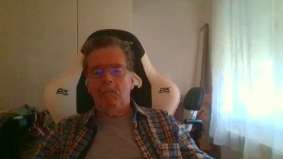 sexbold77 webcam model stream image