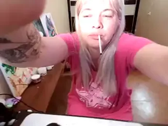 Lia_Laguna77 webcam model stream image