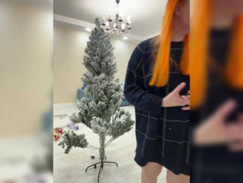 LunaLu13 webcam model stream image